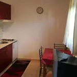 Barbat 11472a דירה